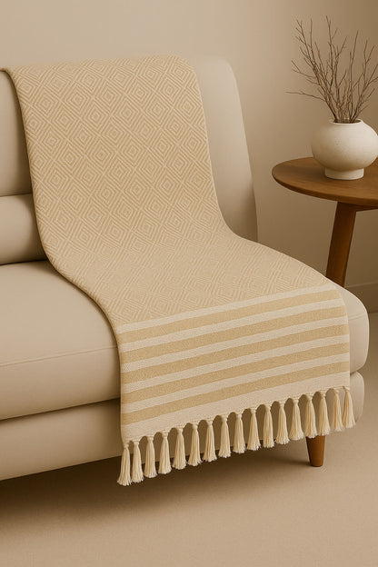 Alora Beige Sofadecke 180×220 cm – 100 % Baumwolle, Weich & Stilvoll